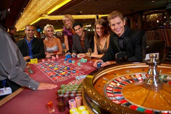 Lucky Spin Slot Casino پاکستان ریئل منی گیمز
